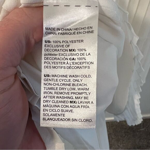 *marks* White House Black Market Bow-Neck Pleated Blouse | Size 4 - Picture 10 of 13